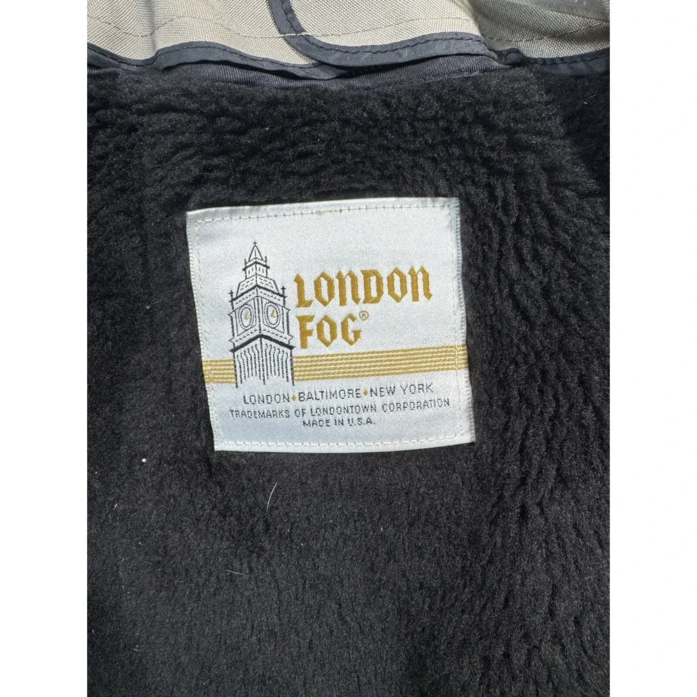 Vintage London Fog Trench Coat‎ Mens 42 Reg Khaki Tan Removable Fleece Lining.